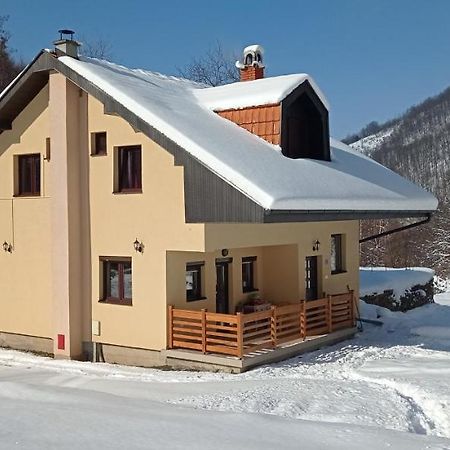 Vila Nada Crni Vrh Buitenkant foto