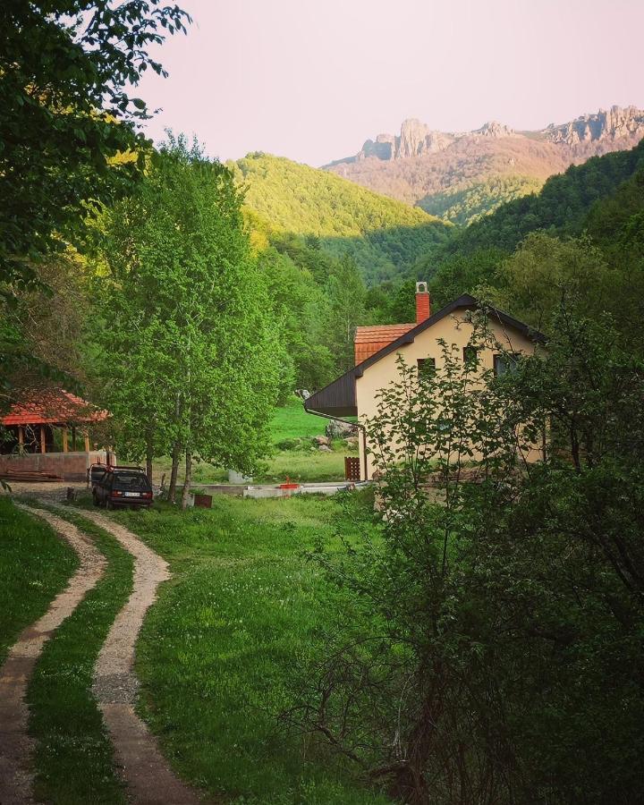 Vila Nada Crni Vrh Buitenkant foto